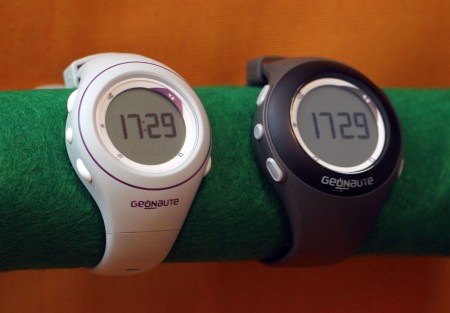 Geonaute OnMove 100 - Side